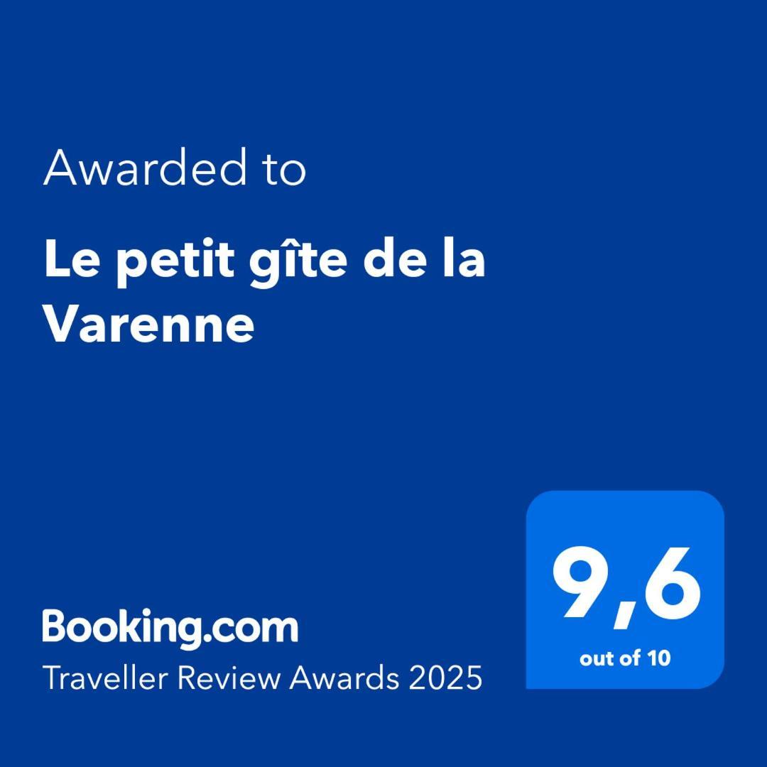 Le Petit Gite De La Varenne Saint-Hellier Eksteriør bilde